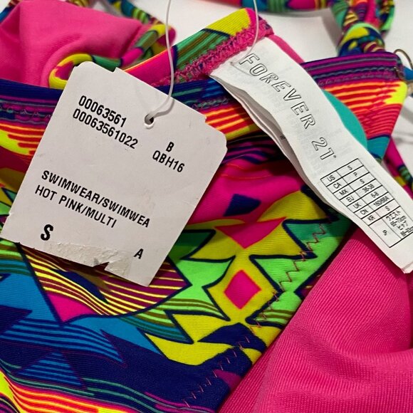 Forever 21 Womens Hot Pink/Multi Tribal Aztec Print Bikini Bottoms NWT Small - Picture 6 of 6